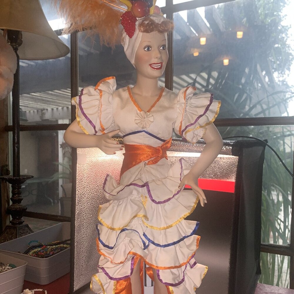 I Love Lucy 1996 Lucy as Carmen Miranda Porcelain Doll By Hamilton Collections S
